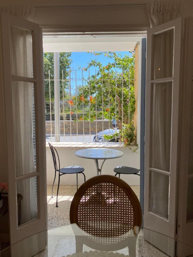 Liberty House - Central Two Bedroom Apartments Nikosia Exterior foto